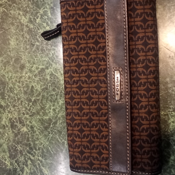 Fossil Wallet Lot - Picture 2 of 11